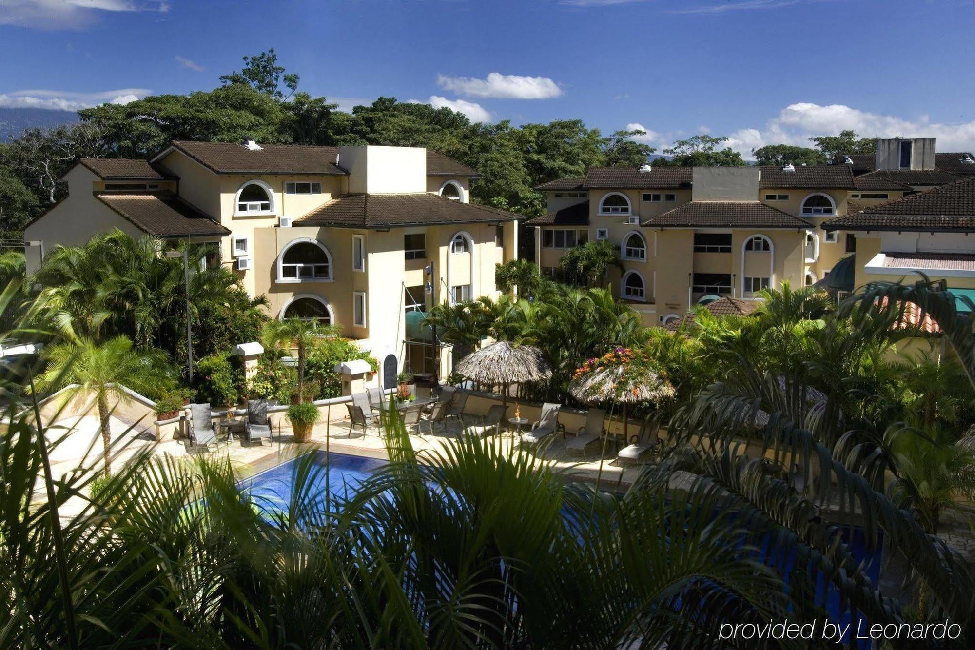 Apartotel & Suites Villas Del Rio San Jose  Exterior photo